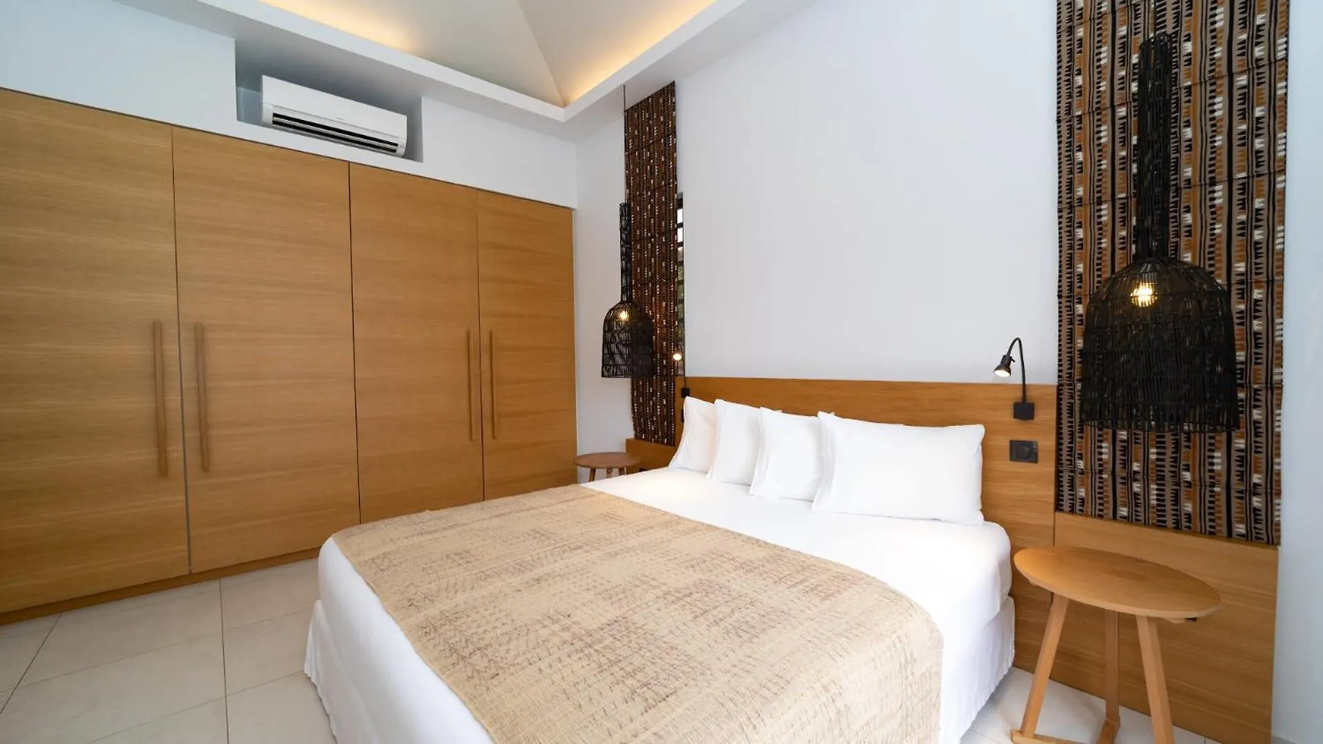 Privileged Villa For A Dream Stay 古斯塔维亚