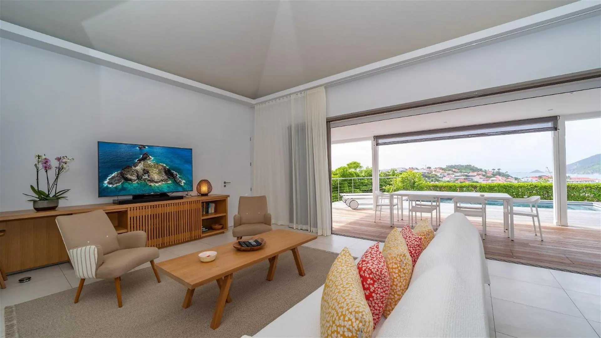 Privileged Villa For A Dream Stay 古斯塔维亚