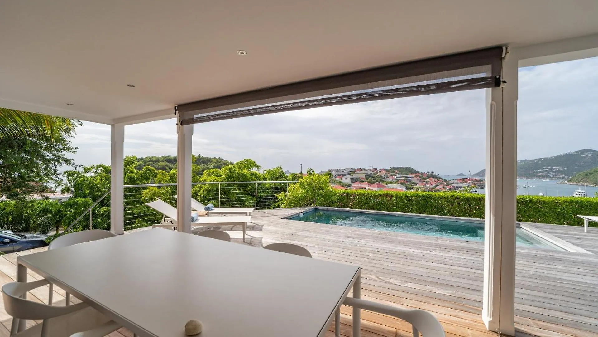 Privileged Villa For A Dream Stay 古斯塔维亚