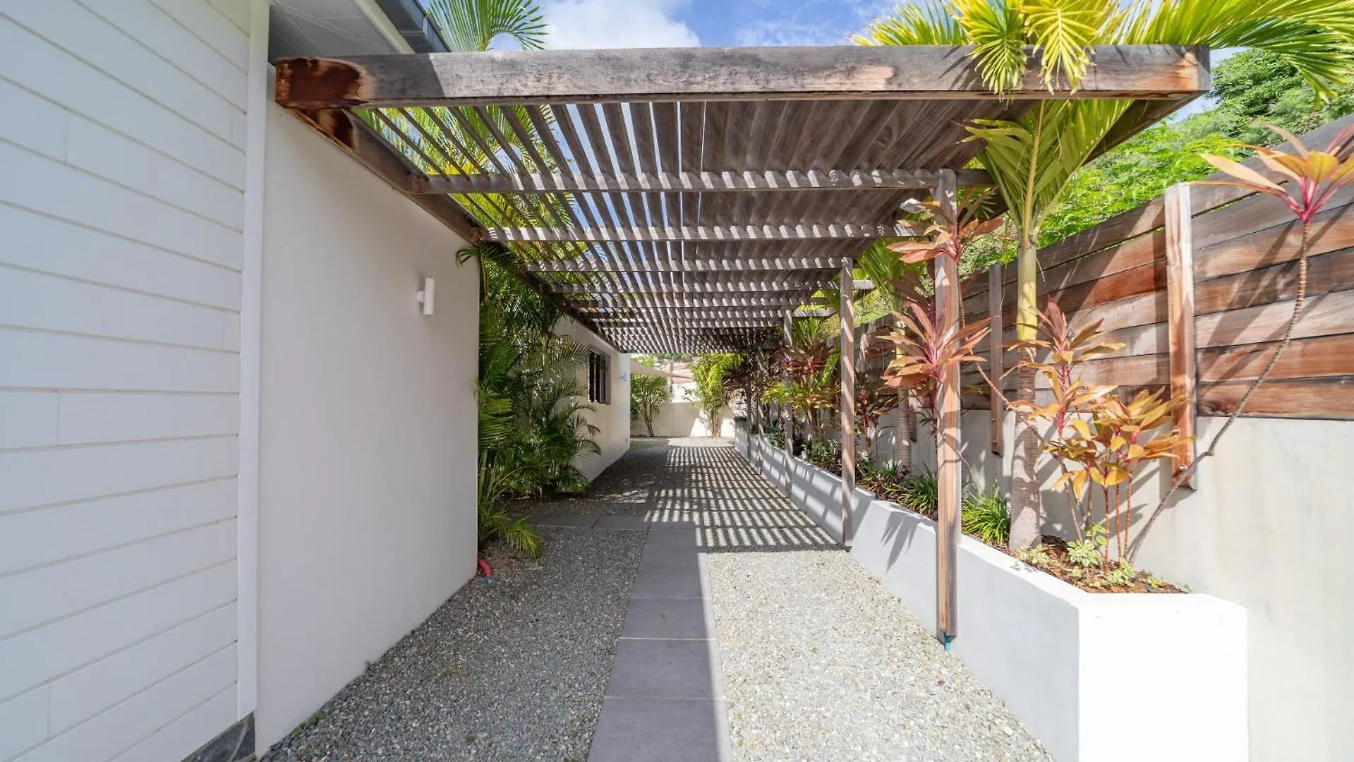 Privileged Villa For A Dream Stay 古斯塔维亚 0*,